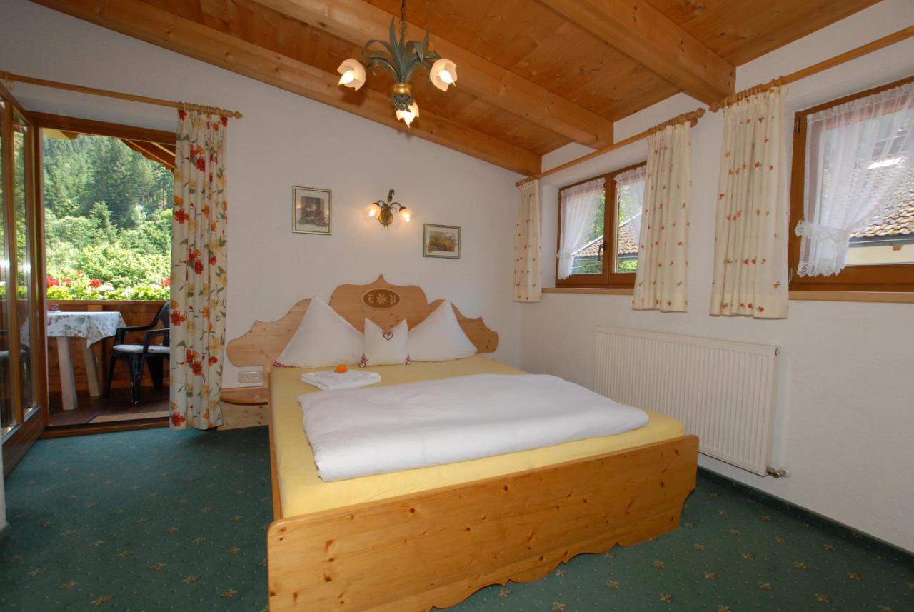 Haus Tasser Mayrhofen Exterior foto