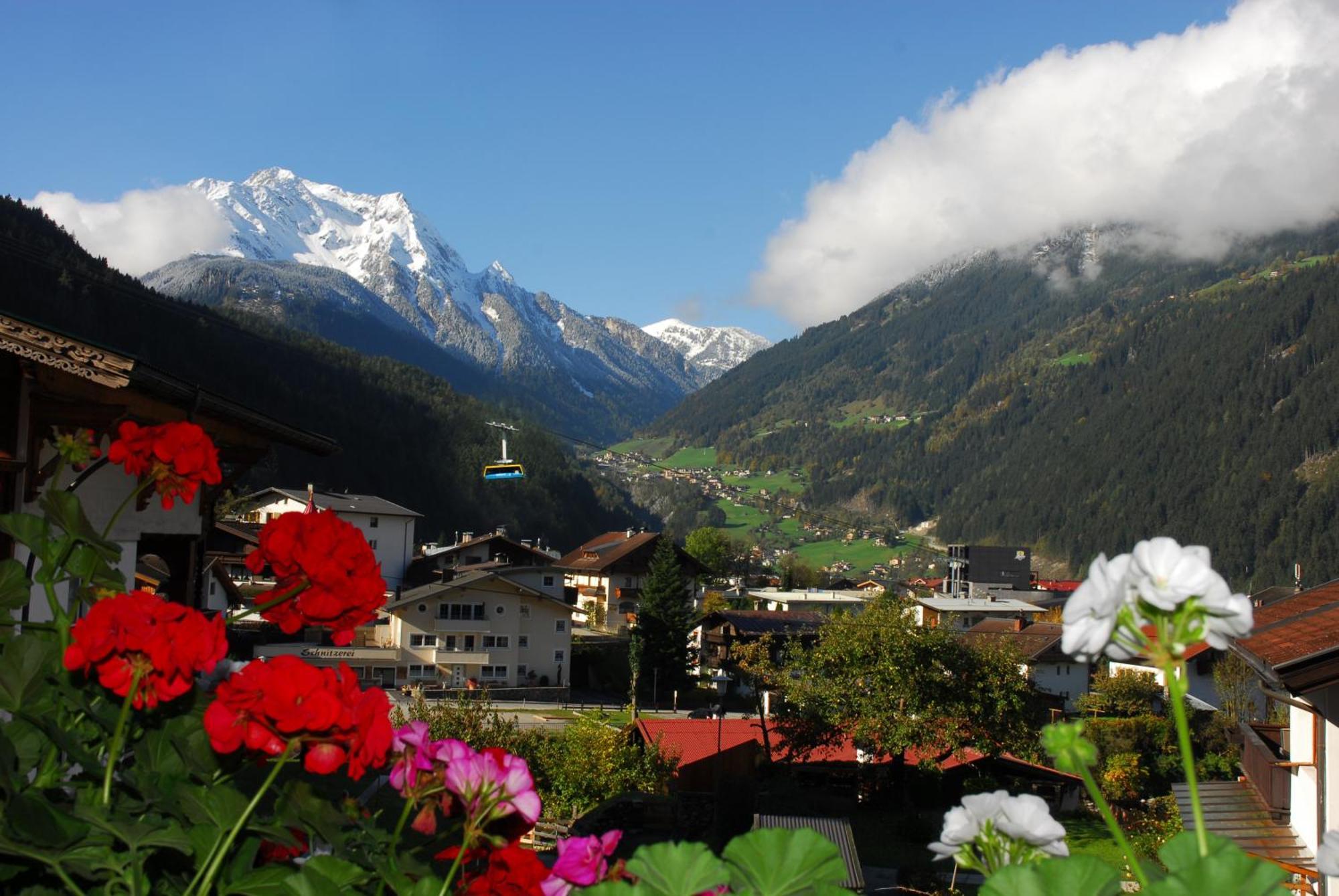 Haus Tasser Mayrhofen Exterior foto